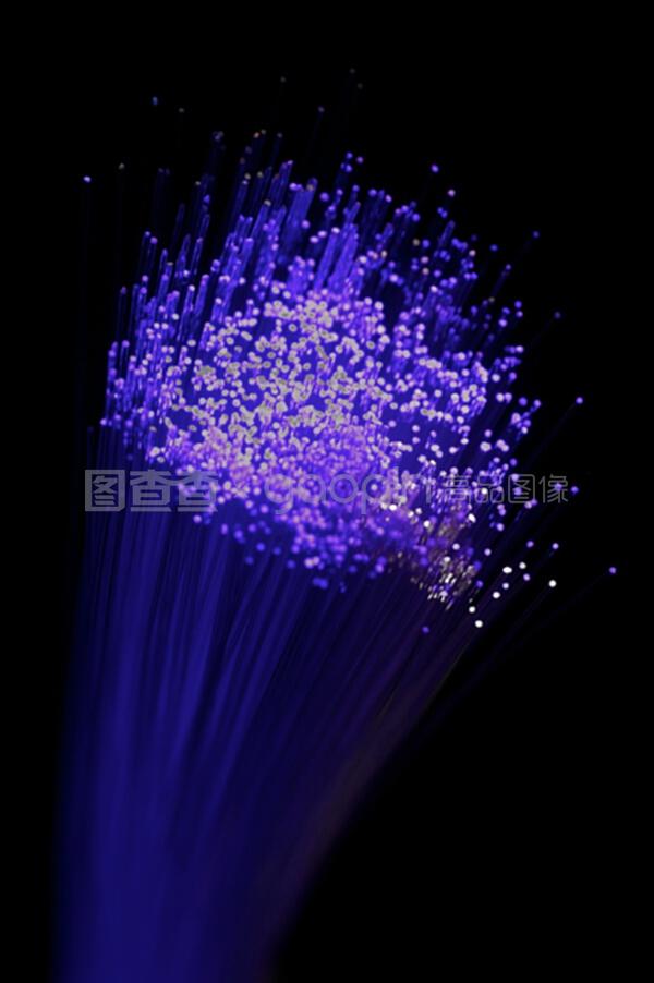 光纖 連接未來(lái)的信息高速公路